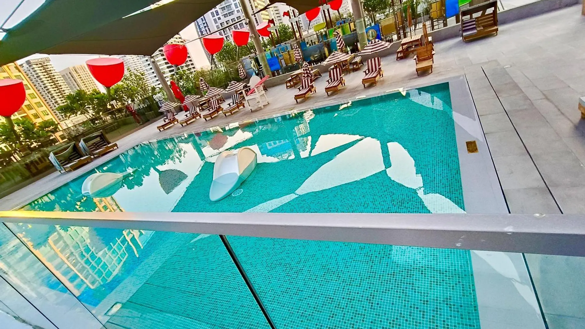 Apartment Chic 2Br Near Dubai Mall & Burj L Canal & City View I 5 Pax